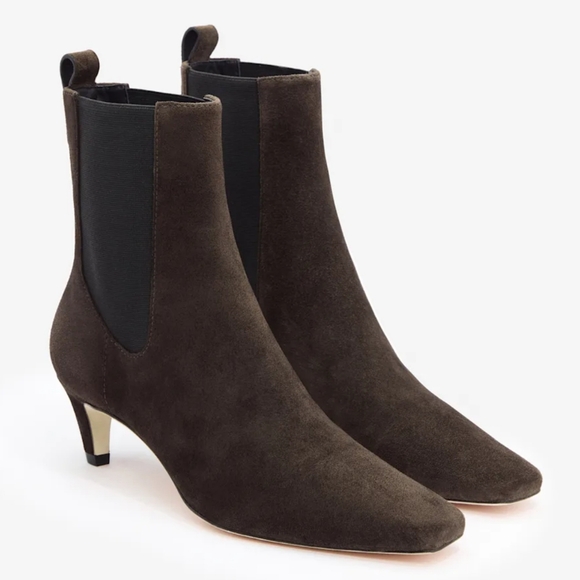 Reformation Roberta Kitten Heel Chelsea Boot - Picture 2 of 13